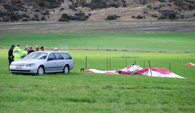 hang glider crash