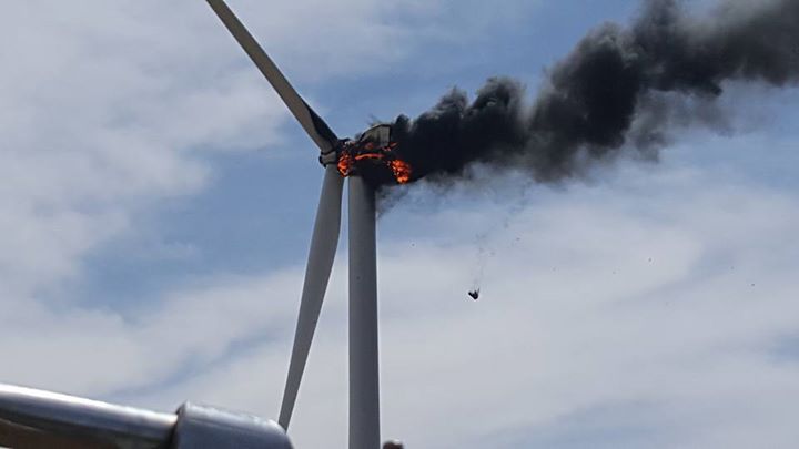 Texas turbine fire 04
