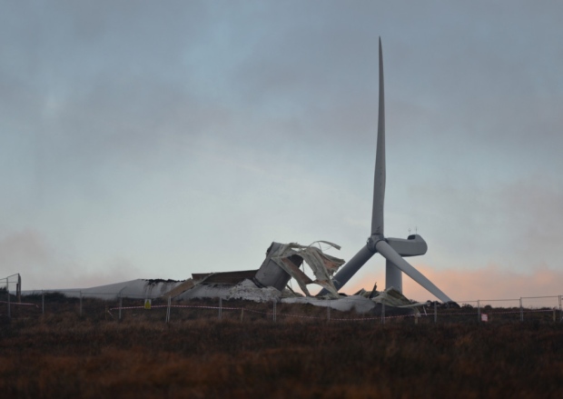 Money For Nothing: Scotland’s Wind Farms Earn More Revenue When They’re Turned&nbsp;Off!!