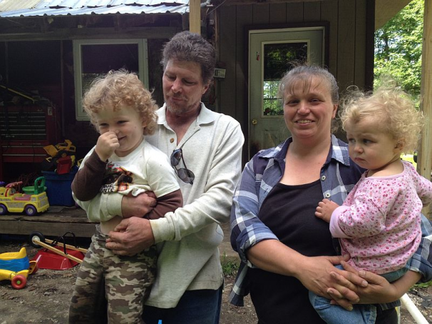 Therrien-family-606x454