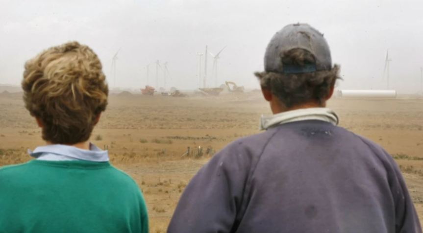 Dirty Business: Wind Developer – AGL Creates Dust Storm & Destroys Fine Wool&nbsp;Business