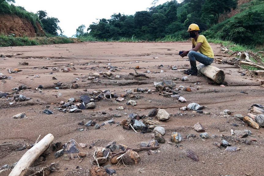 More ‘Green’ Energy Victims: Wind Farm Landslides Wiping Out Fertile&nbsp;Farmland