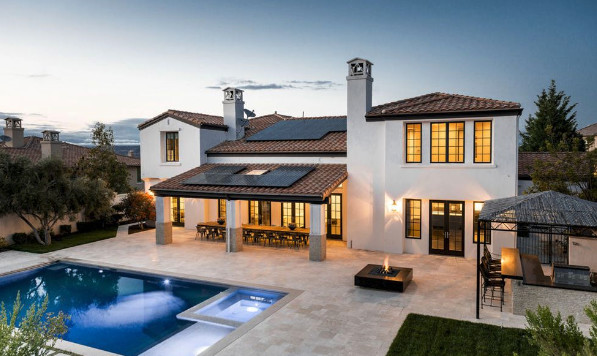 Taxpayer Subsidies For Rooftop Solar Designed to Allow The Rich to Rob The&nbsp;Poor